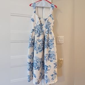 Sachin & Babi blue and white floral wedding guest/bridesmaid dress, size 2